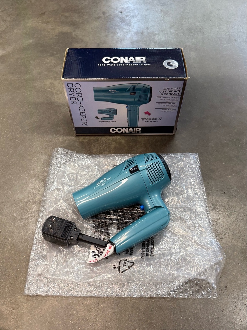 Conair Cord Keeper 1875W Hair Dryer Travel Folding Handle New Open Box - Picture 5 of 6